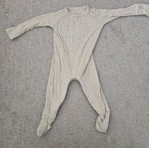 Heather Oatmeal Ribbed Crescent Zippy 3-6M